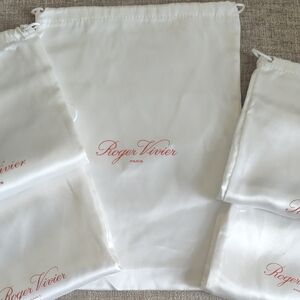 Roger Vivier Unisex White With Red Satin Drawstring Dust Bag Group Of 5